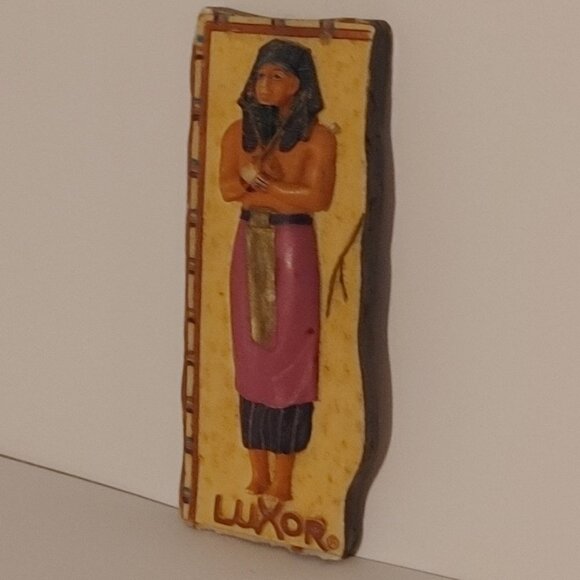 RETRO Las Vegas Luxor Hotel Fridge Magnet Souvenir - Picture 2 of 4